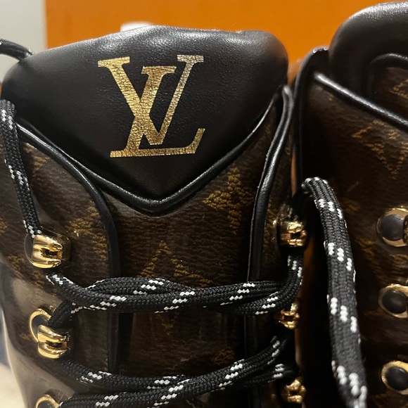 MENS LOUIS VUITTON LV OUTLAND ANKLE BOOT - Picture 6 of 13